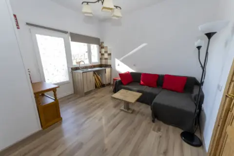 Apartamento en calle de las Amapolas, 5
