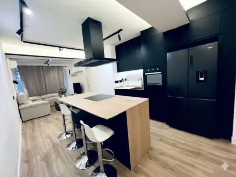 Loft en calle de Edgar Neville, 3