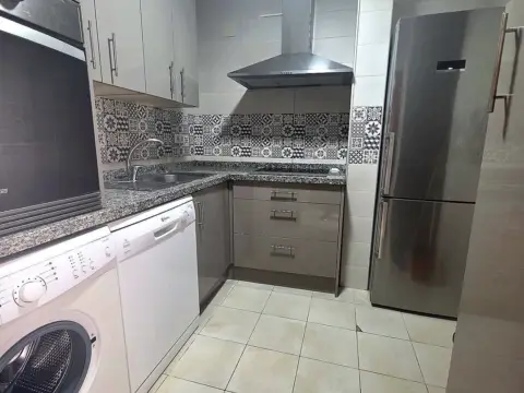 Piso en calle del Cerro Muriano, 13
