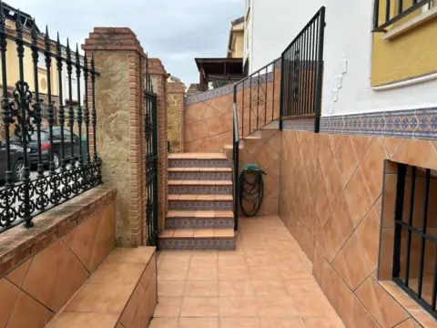 Chalet adosado en calle del Decano Hurtado y Quintana, 31
