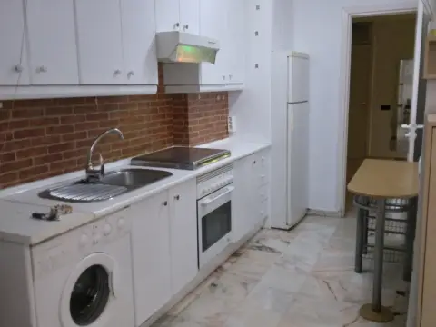 Apartamento en Avenida Pablo Iglesias, 2