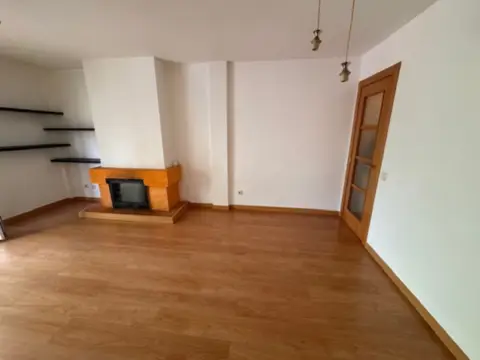 Piso en Avenida de las Rocas, 34