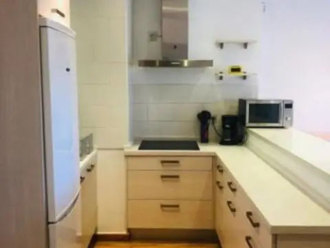 Piso en calle de Jacinto Benavente, 10