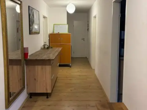 Piso en Kanpokale Berria Kalea, 12