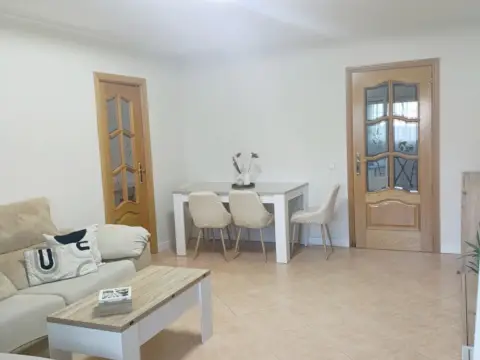 Piso en Urbanización Parque de los Nogales, 11