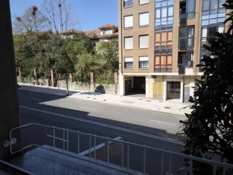 Piso en calle de la Tenderina Alta, 32