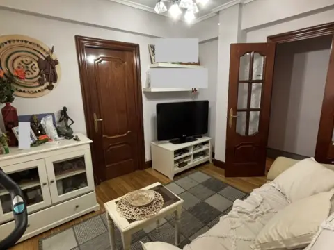 Piso en calle de Lurgorri, 15
