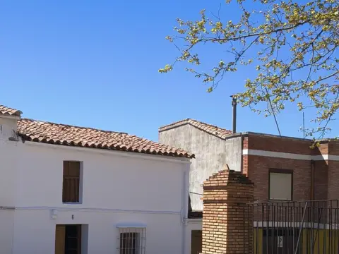 Casa rústica en Plaza de las Escosuras, 6