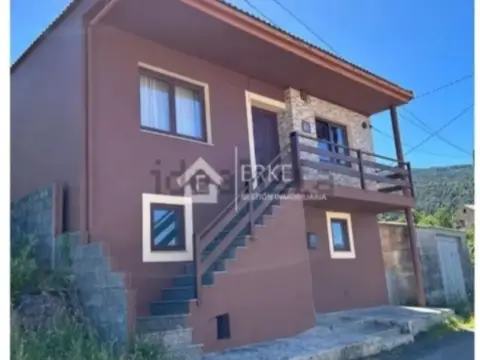 Chalet unifamiliar en Ac-550,  1