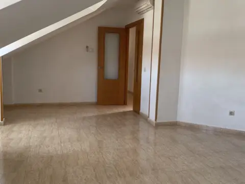 Piso en calle de México, 3