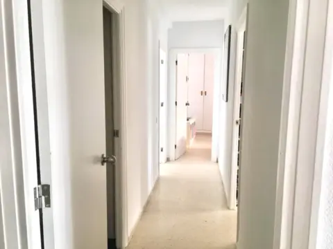 Piso en calle Mármoles, 11