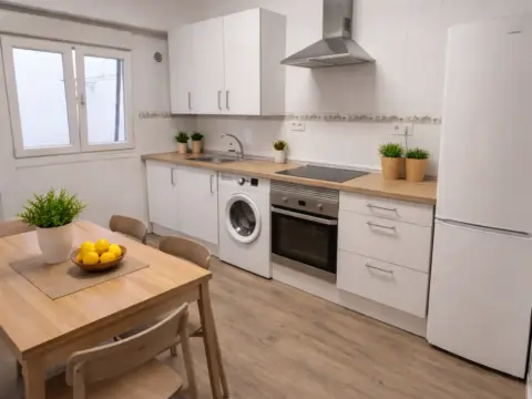 Habitación en calle del Palacio Valdés, 1