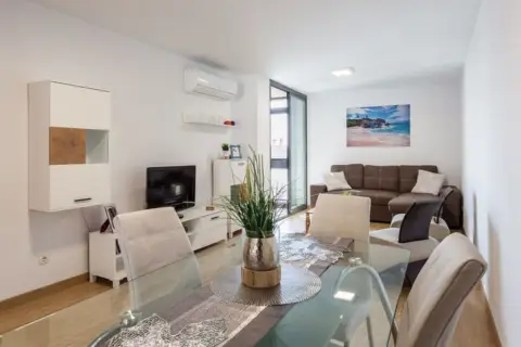 Apartamento en calle de Teodoro Murua, 10