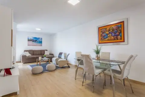 Apartamento en calle de Teodoro Murua, 10