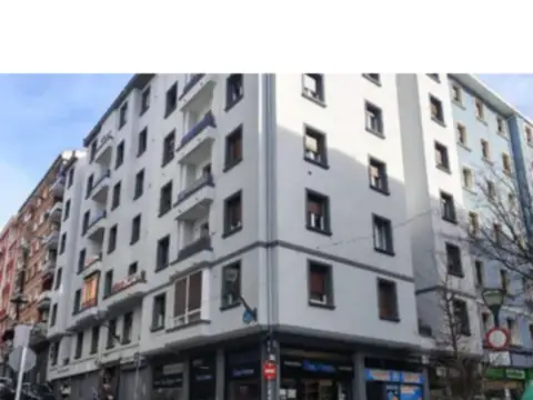 Piso en Arno Mendiaren Kalea, 8