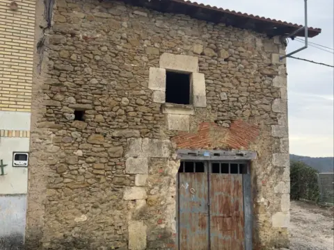 Finca rústica en calle Arriba,  4