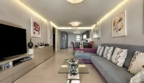 Piso en Carrer de Joan Maragall, 30