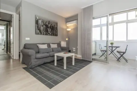 Apartamento en calle de las Huertas, 4