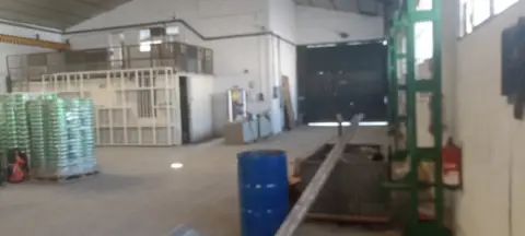 Nave industrial en calle del Cadmio, 11