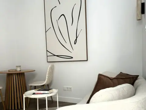 Apartamento en calle de Beire, 6