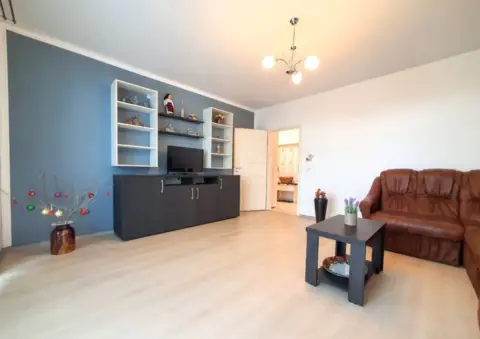 Piso en calle Ronda Pilar, 45