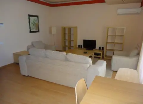 Piso en calle Caba, 4