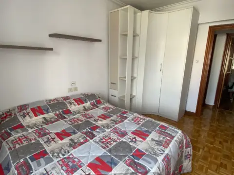 Piso en calle de Domingo Beltrán de Otazu, 43