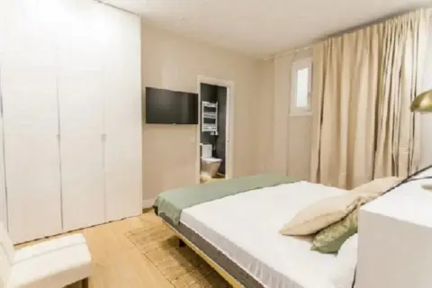 Piso en calle de José Hierro, 8