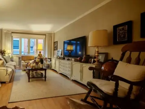 Apartamento en calle del Puerto de Pajares, 5