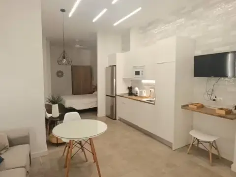Apartamento en calle del Cronista Salcedo Hierro, 2