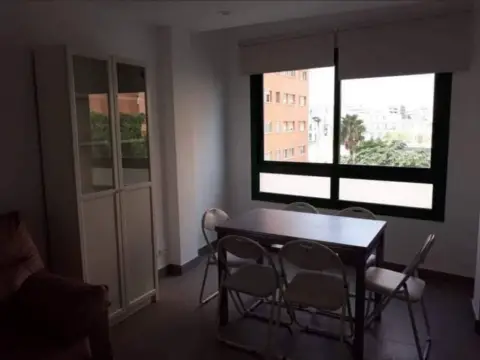 Habitación en Carrer Antoni Rovira i Virgili, 41