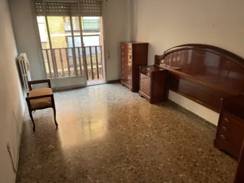 Piso en Las Fuentes Cartuja Baja