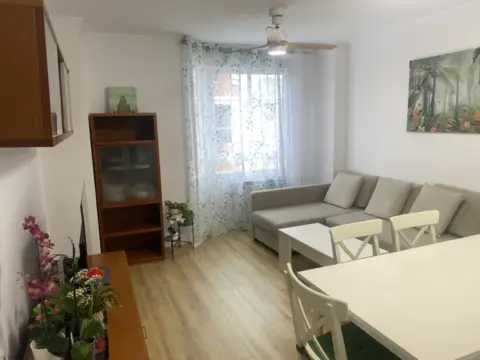 Piso en calle de los Comuneros de Castilla, 2