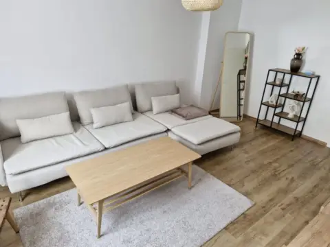 Habitación en Carrer de les Borges Blanques, 23