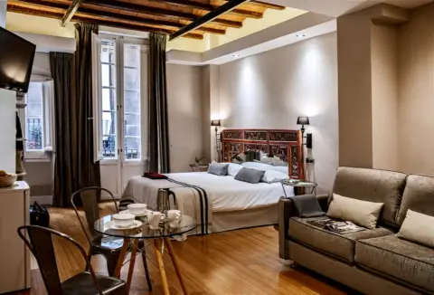 Estudio en Carrer de Sant Pere Més Baix, 47