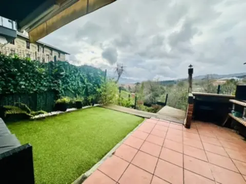 Chalet adosado en Camino de Aldatze, 21