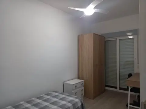 Habitación en calle de la Tubería, 65