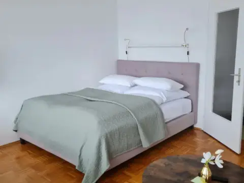 Apartamento en calle de las Peñuelas, 9