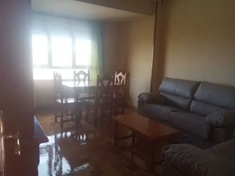 Piso en Ronda de Canillo, 1