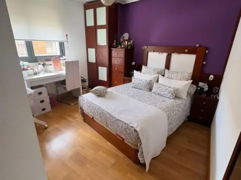 Piso en calle de Laguna, 21