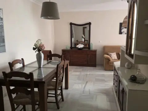 Piso en calle Vencejos, 1