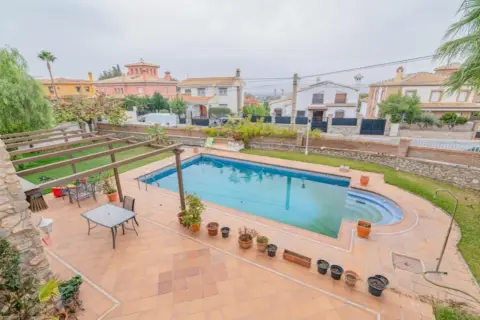 Casa unifamiliar en calle del Mulhacén, 4