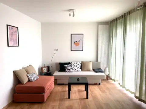 Apartamento en calle de Saturnino López Novoa, 8