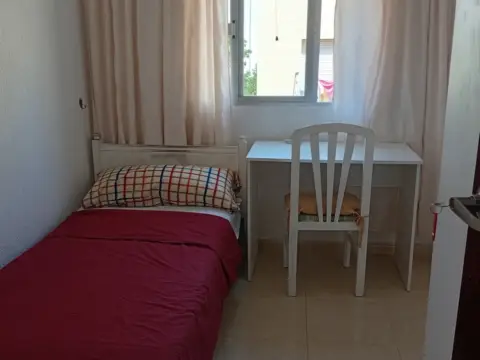 Piso en calle Jazmín, 10