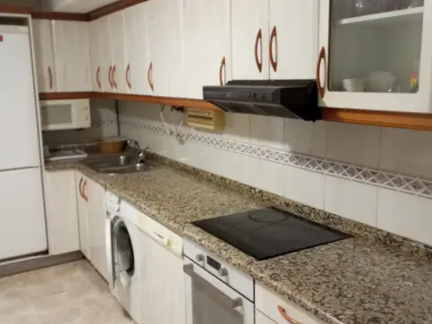 Piso en calle de Mari, 3