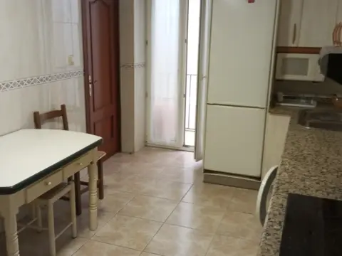 Piso en calle de Mari, 3