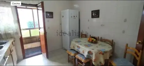 Piso en Caserío Estación Figaredo,  18