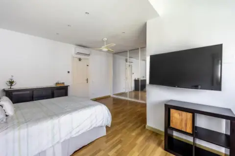 Casa unifamiliar en calle Rey Arturo, 30