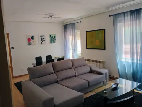 Piso en Avenida del Príncipe de Asturias, 22