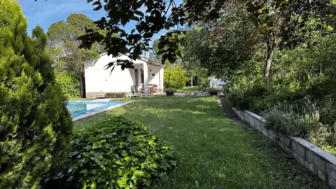 Finca rústica en Lr-136,  1